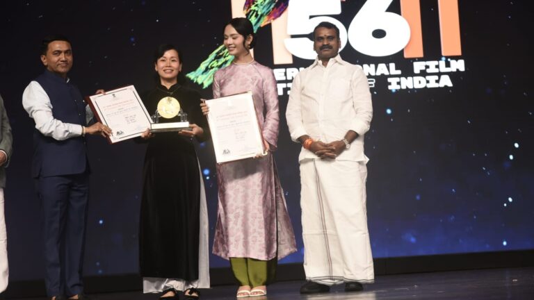 Vietnamese-film-‘Skin-of-Youth-director-Ash-Mayfair-and-actress-Tran-Quan-receive-Best-Feature-Film.jpeg