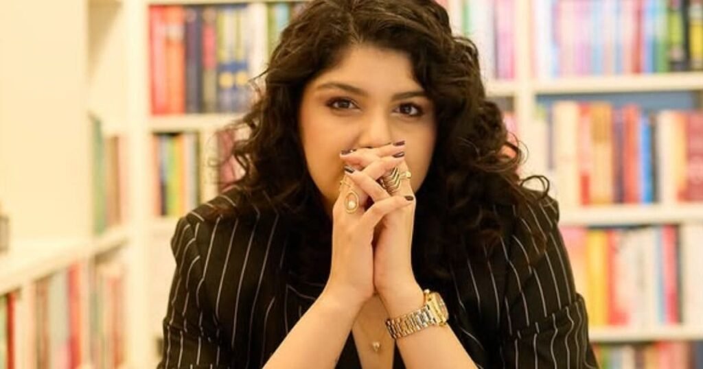 Anshula-kapoor-2-2025-11-ab788150929fb447a5f5c2bdcf0b94cd-16x9.jpg