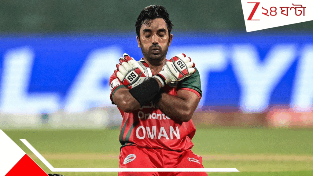 597043-aamir-kaleem-oldest-player.gif