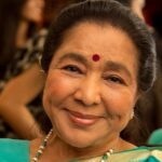 ASHA-BHOSLE-HOSPITALISED.jpg