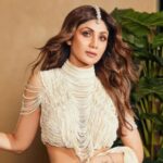 Shilpa-Shetty-IT-Raid.jpg