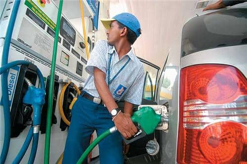 2-in-gujarat-5th-may-decided-to-shut-down-or-open-Petrol-pumps-on-Sundays.jpg