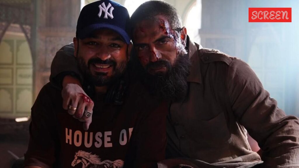 Aditya-Dhar-Arjun-Rampal.jpg