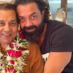 Bobby-Deol-Dharmendra.jpg