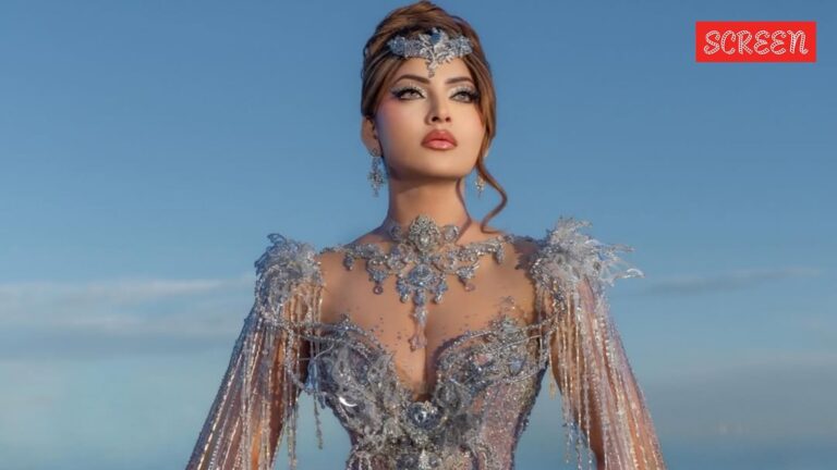 Urvashi-Rautela-made-yet-another-appearance-at-the-Cannes-Film-Festival-160.jpg