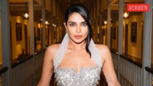 Priyanka-Chopra-01-1.jpg