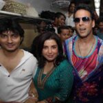 Tees-Maar-Khan-2.jpg